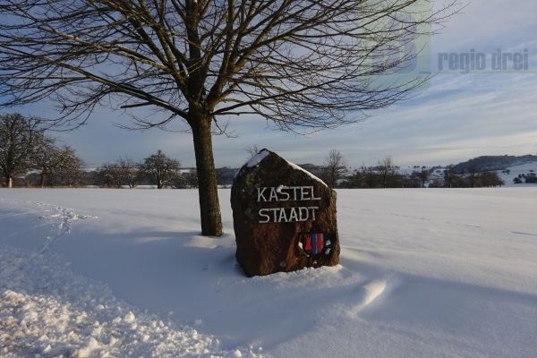 Winterbilder: Felsplateau Kastel-Staadt.