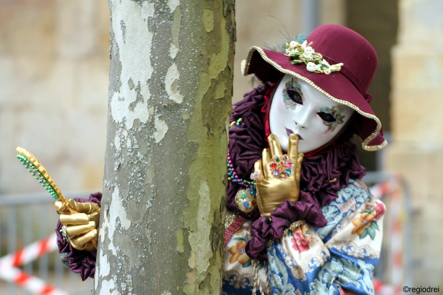 In diesem Jahr wird die französische Stadt Longwy vom 28. bis 30. April wieder in den Zauber des venezianischen Karnevals gehüllt. Foto: hb/regiodrei