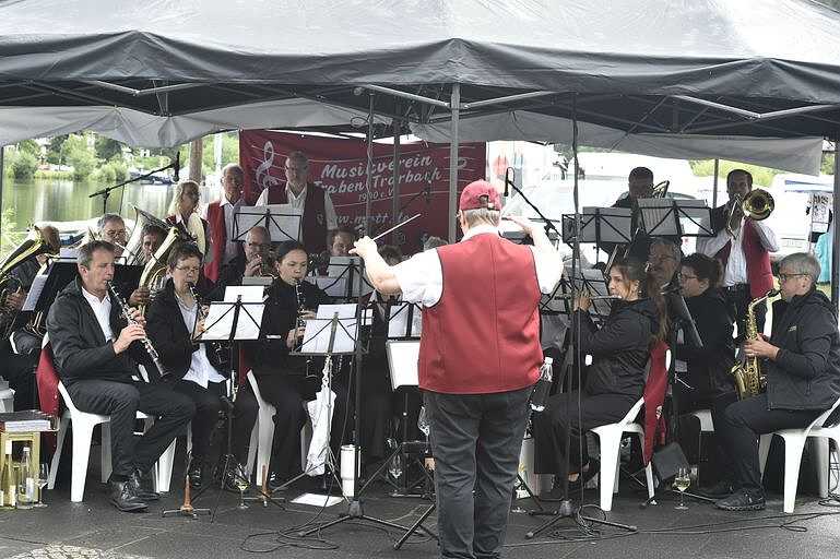Jakobstag in Traben-Trarbach 2025/Krönung der Stadtweinkönigin. Foto: Werner Neujoks