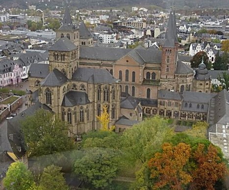 Die Trier Tourismus und Marketing GmbH bietet im Rahmen der Reihe „Trier für Treverer erstmalig eine „Drei-Krypten-Führung“ im Dom an. Foto: regio drei/hb