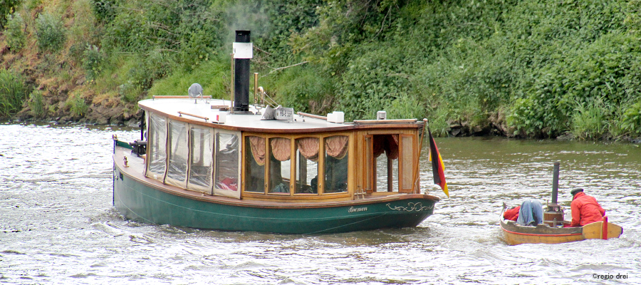 Dampfboote auf der Saar